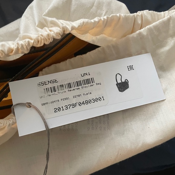 Marni Reverse Trunk Bag - Picture 8 of 10